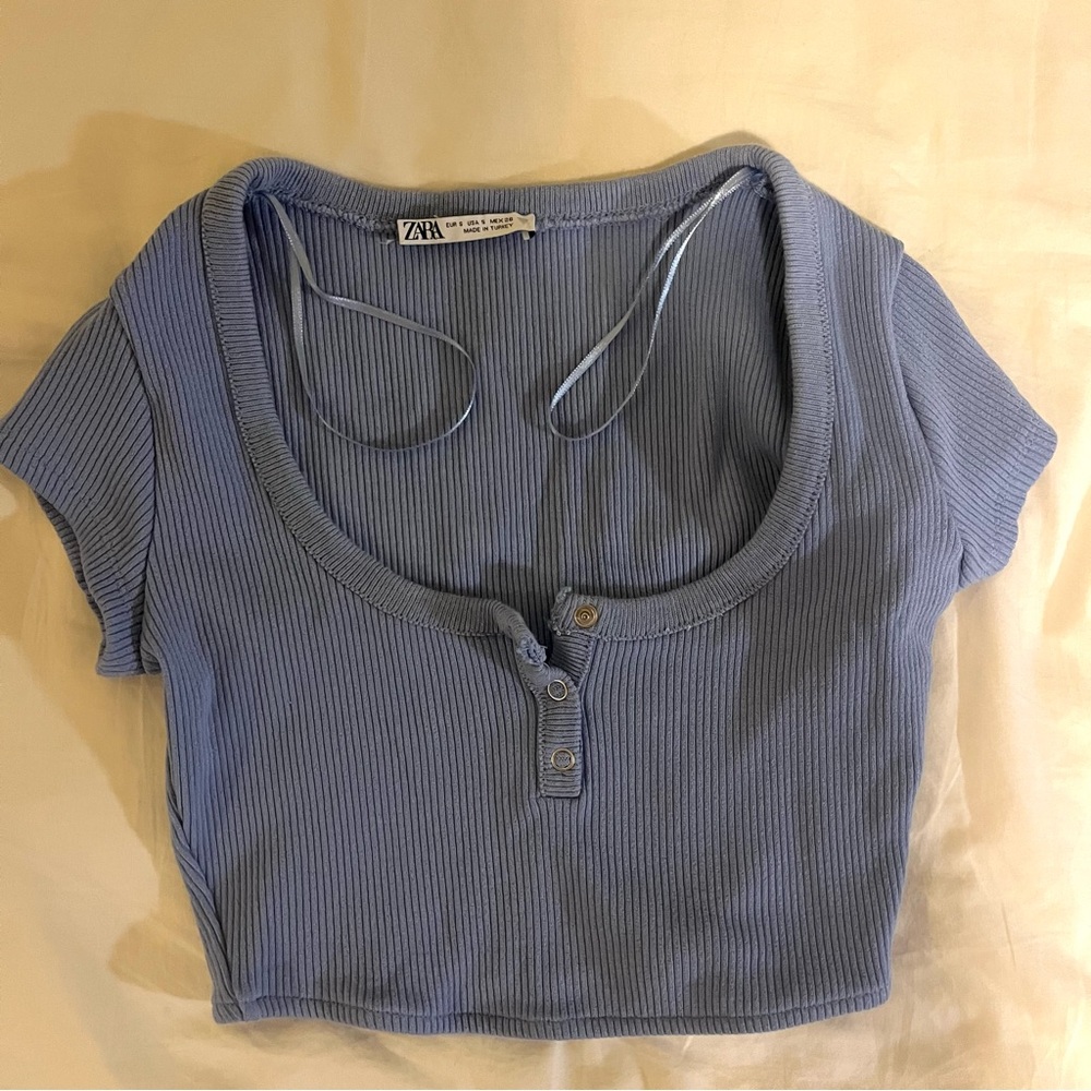 Light Blue Wide Neck Zara Crop Top With Buttons Almost New (never worn)